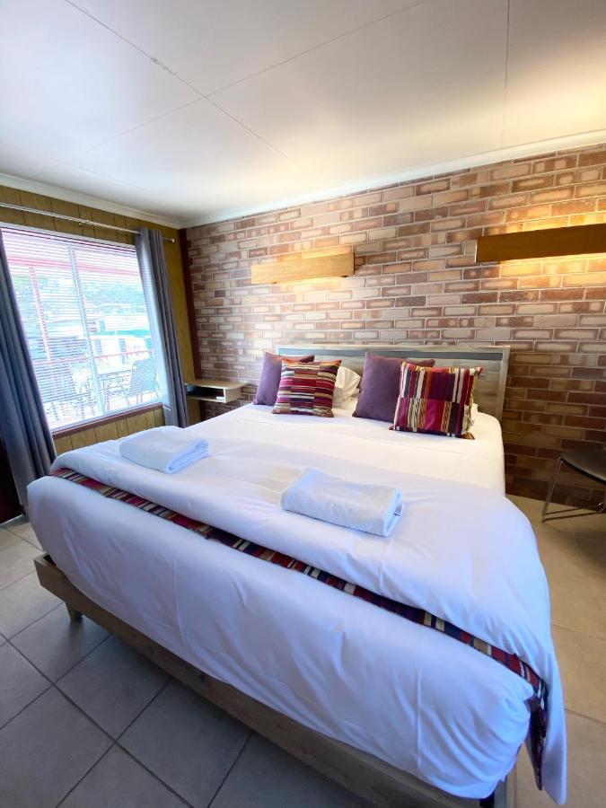 Proserpine Motor Lodge Dış mekan fotoğraf